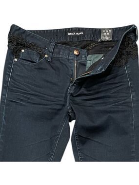 ONLY JEANS W28 black stretch skinny jeans lace detail hip pockets & back waist